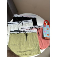(Pre Order)甜美钩花蝴蝶结平口背心 -Expected to arrive around mid-Nov	